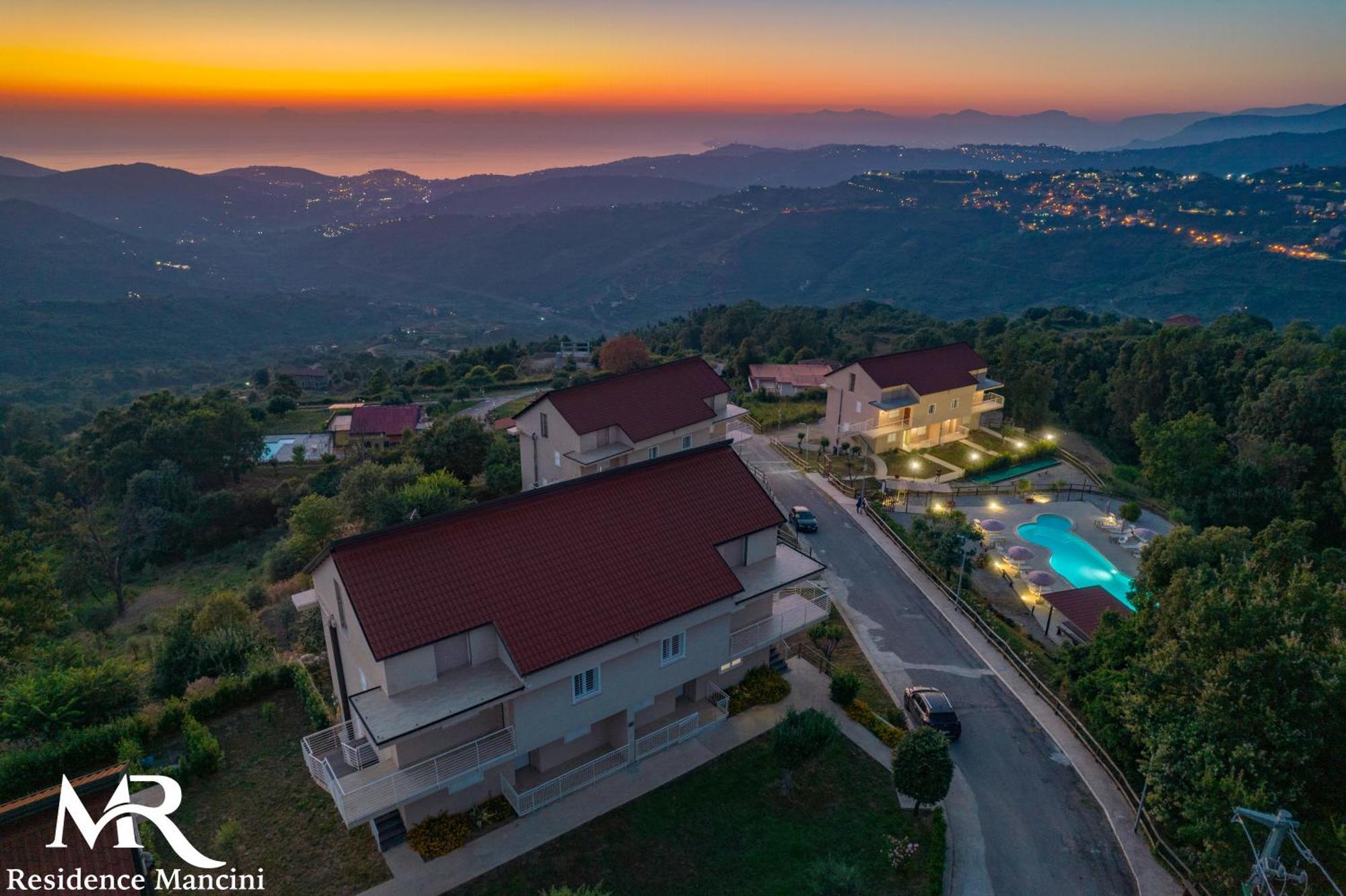 Residence Mancini - Cilento Home & Sunset Rocca Cilento Buitenkant foto